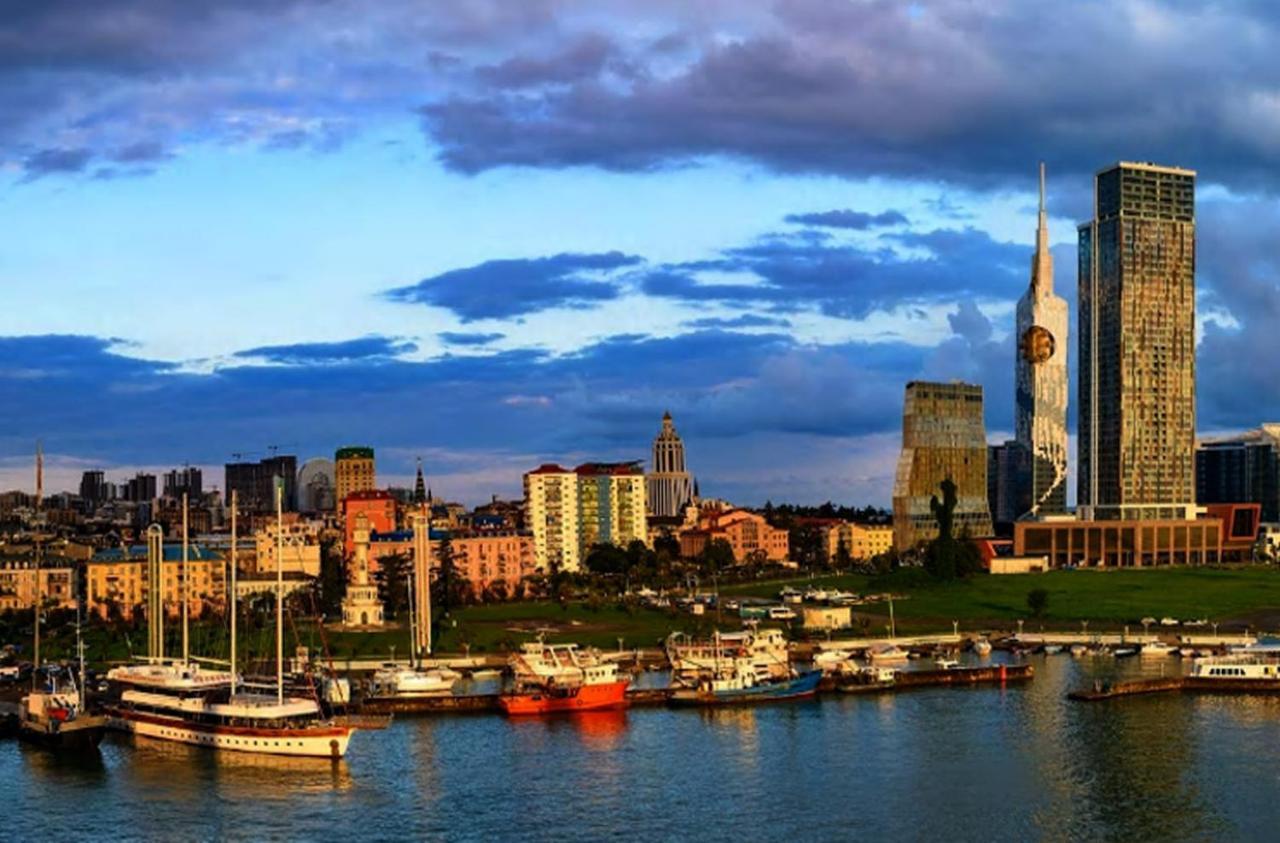 Orbi City Relax Батумі Екстер'єр фото